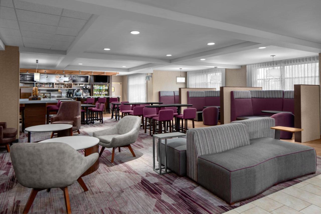 Courtyard Detroit Brighton Hotel Luaran gambar